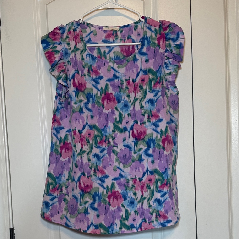 Ladies Floral Ruffled Sleeve Top